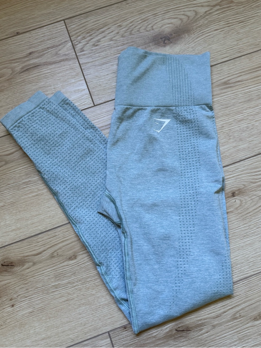 gymshark light teal blue leggings medium